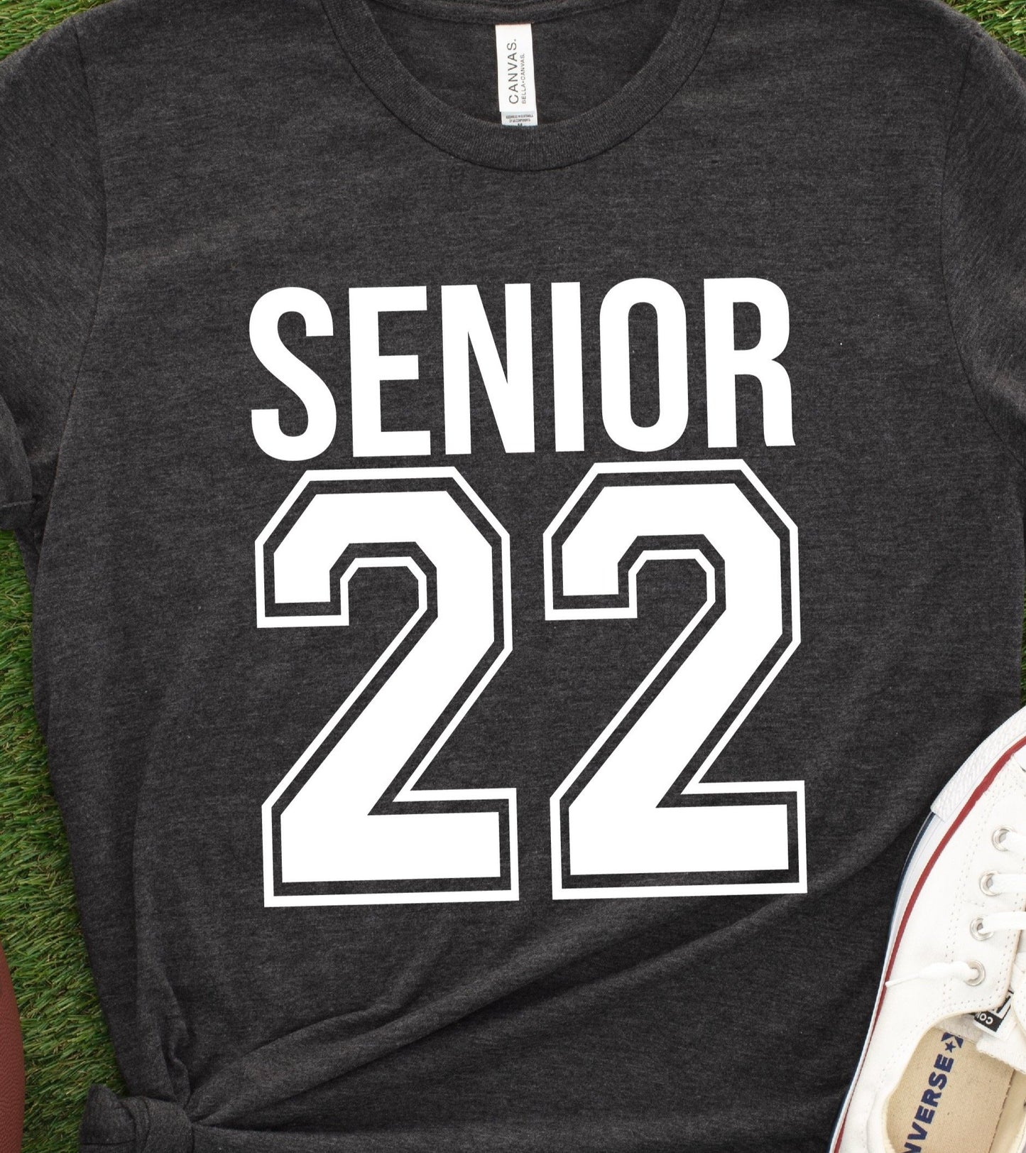 564. Senior 22 - White Ink