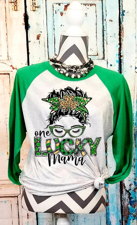 6. One Lucky mama with clover - Full Color