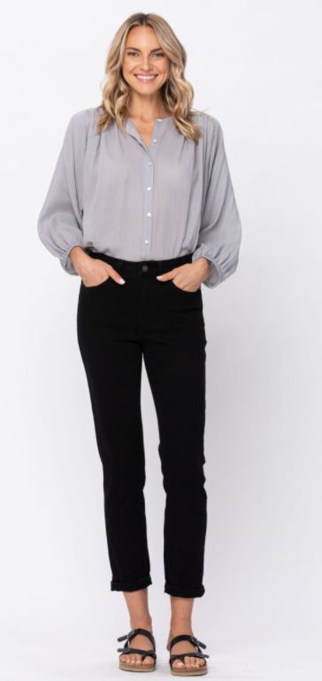 Judy Blue HIGH RISE JET BLACK NON DISTRESSED BOYFRIEND