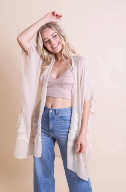Floral Embroidered Stitch Kimono