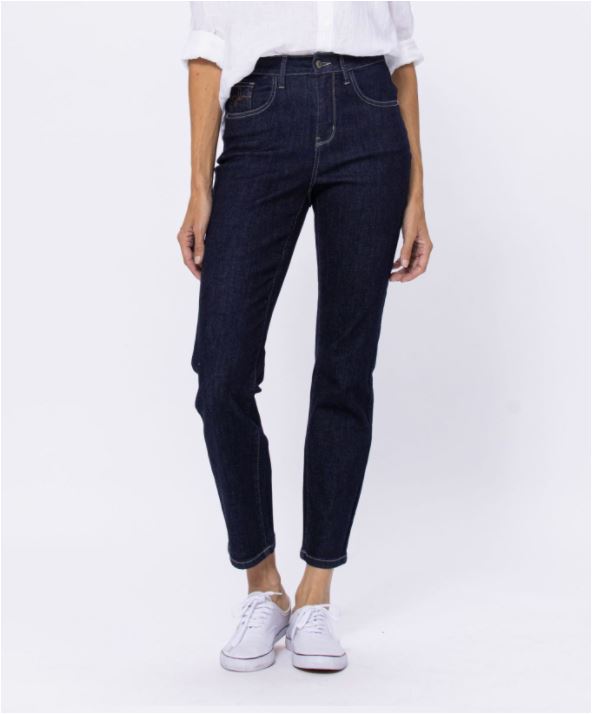 JUDY BLUE HIGH RISE RINSE WASH MOM JEAN